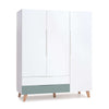Armario infantil (3 puertas) estilo nórdico patas madera · Lifestyle Plus+